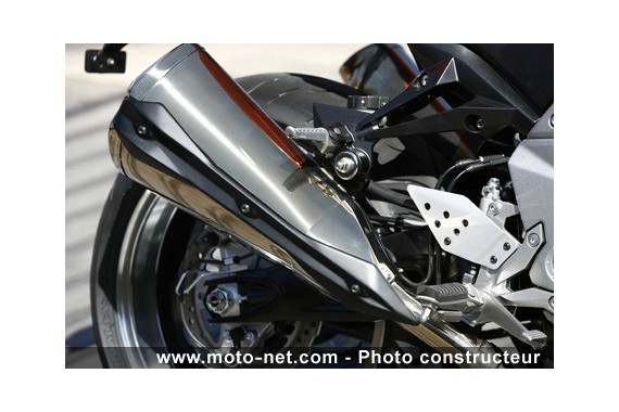 échappement KAWASAKI Z1000 échappement KAWASAKI Z1000
