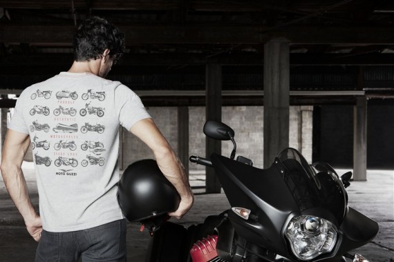 T-Shirt  "Garage" Gris| MOTO GUZZI