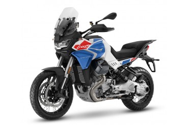 Stelvio Duecento Tributo | MOTO GUZZI
