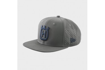 LOGO CAP HUSQVARNA