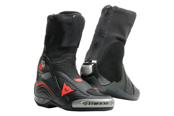 AXIAL D1 AIR BOOTS Black & Fluo Red | DAINESE